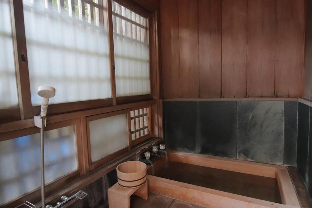 Yamaguchi House Villa,Historic Japanese Room With Onsen 箱根 外观 照片